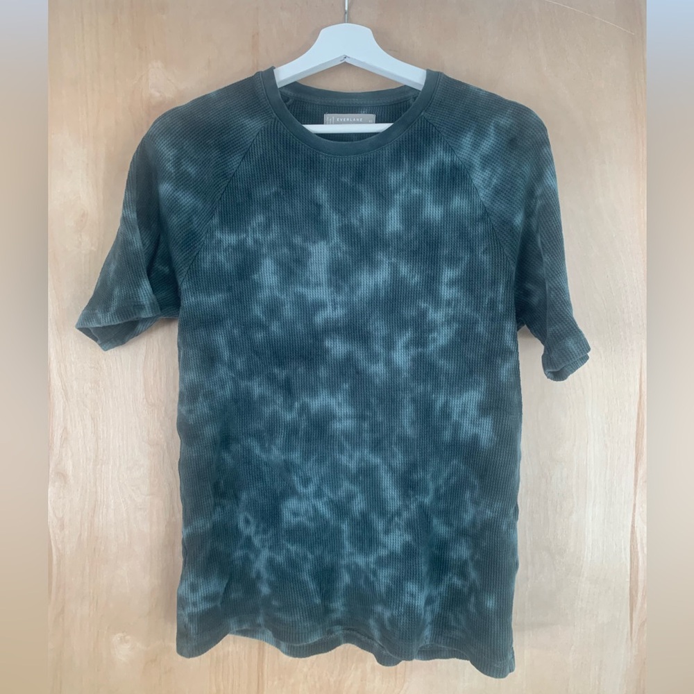 Everlane Men's Dark Tie-Dye Waffle Tee